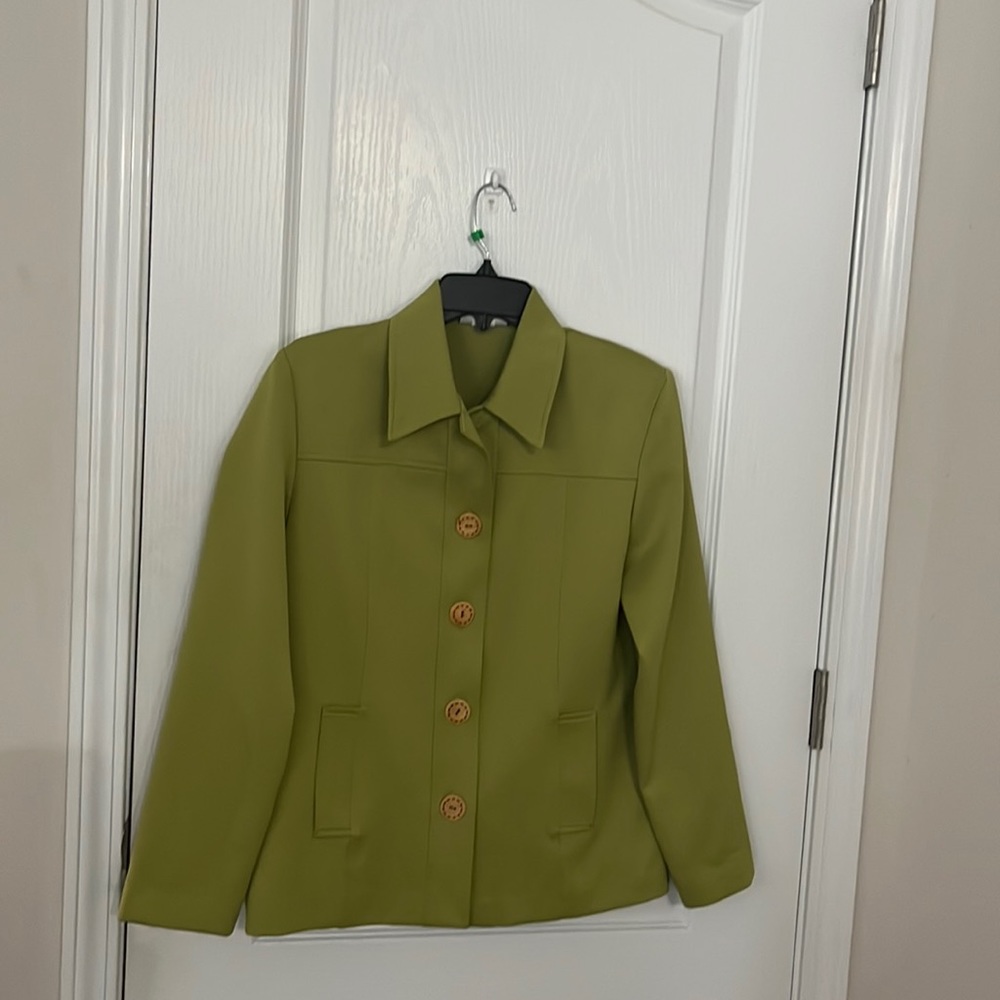 Size 6 jacket.